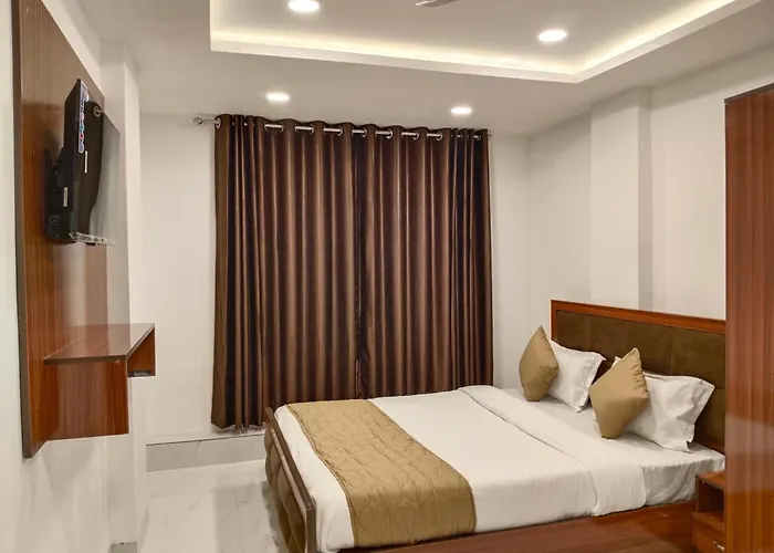 Hotel Shiv