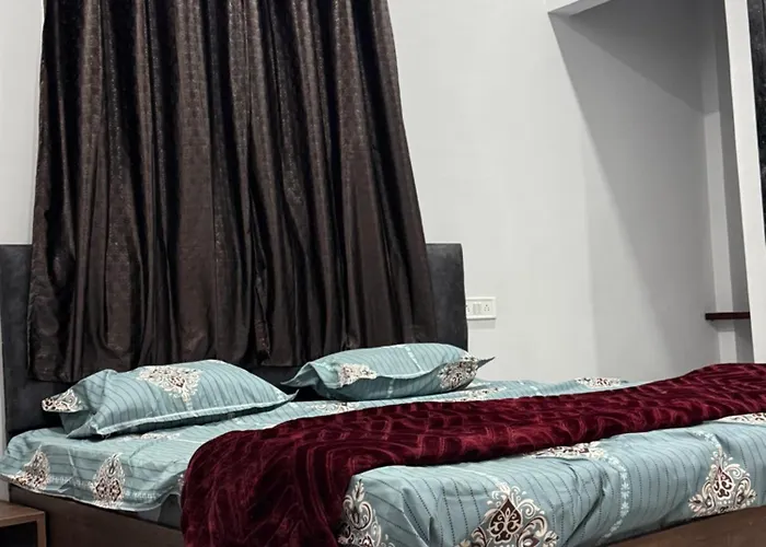Hotel Sarkar